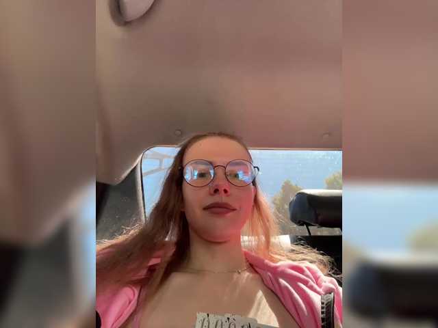 -VikkiL0vesCheese- live cam on BongaCams