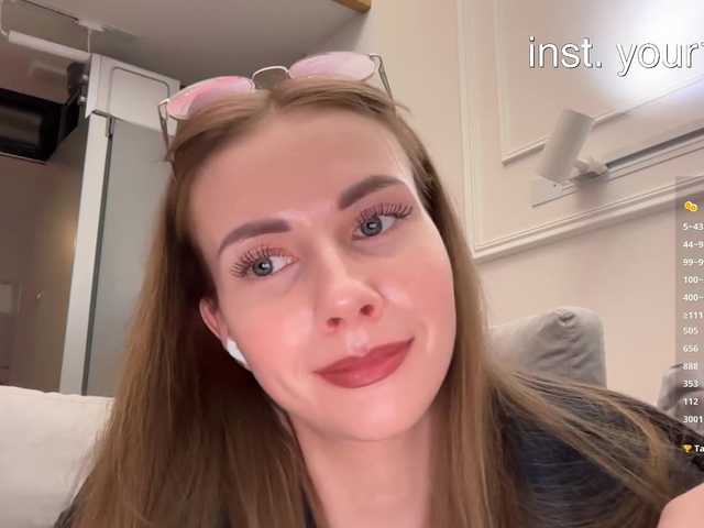VikkiExtraCheese
