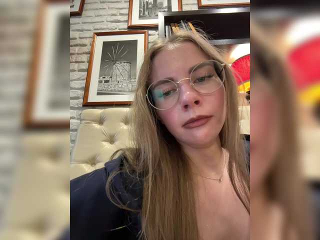 VikkiExtraCheese