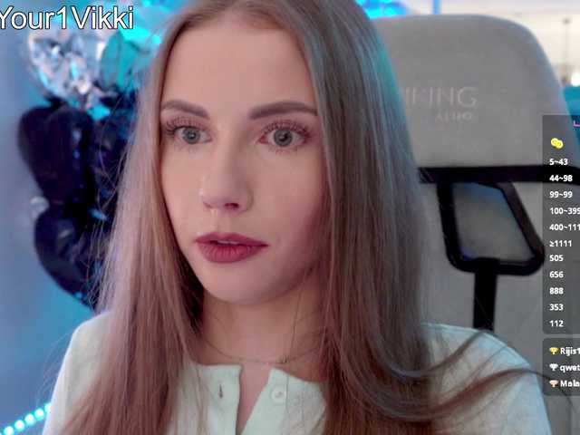 -VikkiL0vesCheese- live cam on BongaCams