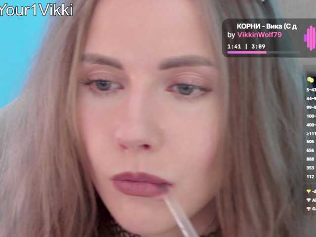 -VikkiL0vesCheese- live webcam show