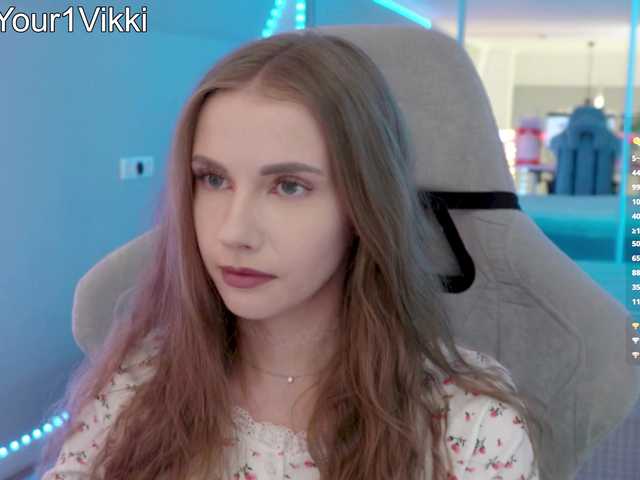 -VikkiL0vesCheese- live cam on BongaCams