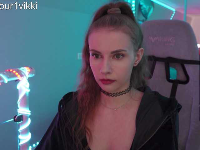 -VikkiL0vesCheese-