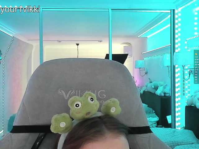 -VikkiL0vesCheese-