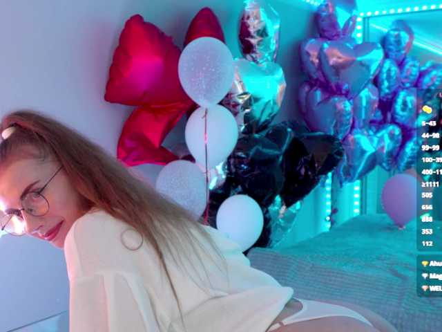 -VikkiL0vesCheese-