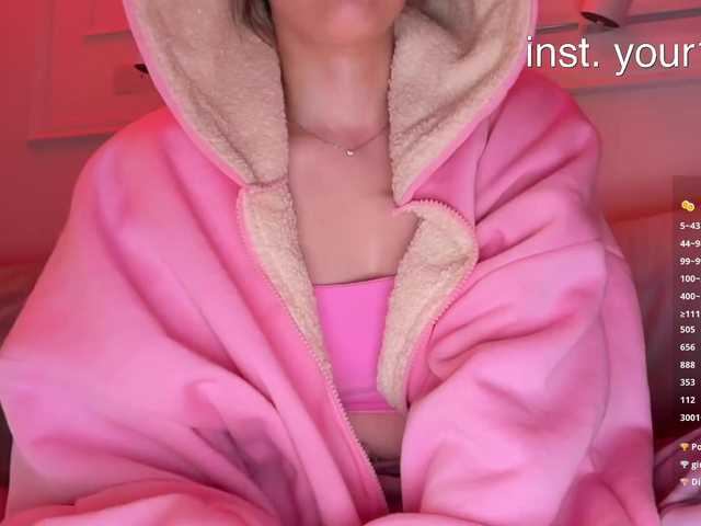 -VikkiL0vesCheese- live cam on BongaCams