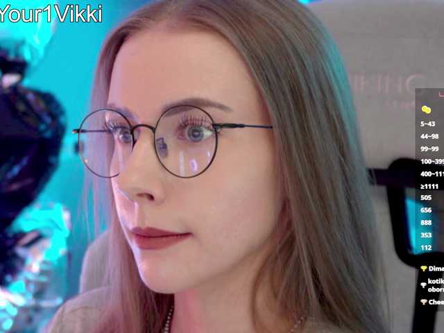 -VikkiL0vesCheese- live cam on BongaCams