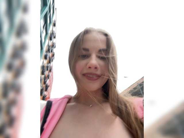 VikkiExtraCheese