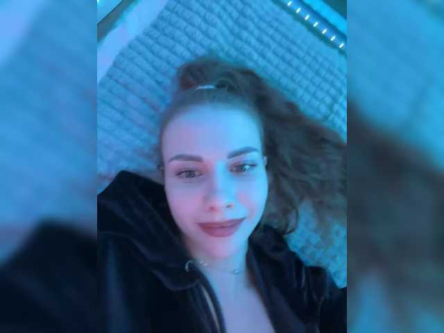 -VikkiL0vesCheese-