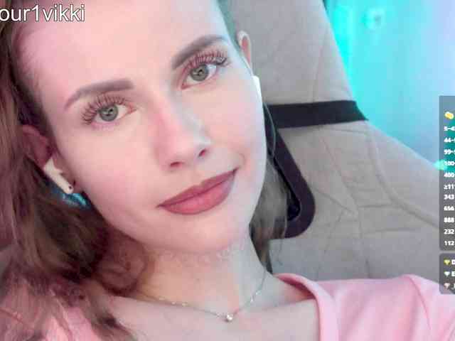 VikkiExtraCheese webcam