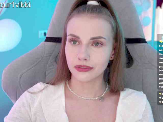 VikkiExtraCheese webcam