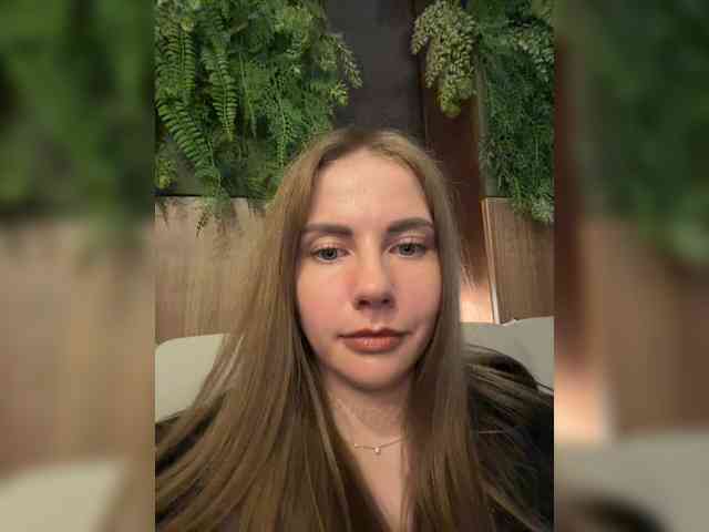 -VikkiL0vesCheese- Sex Cam Show