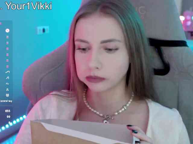 VikkiExtraCheese