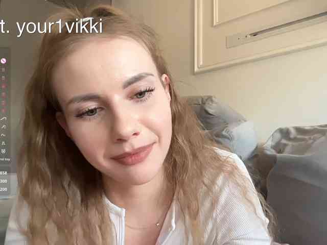 VikkiExtraCheese