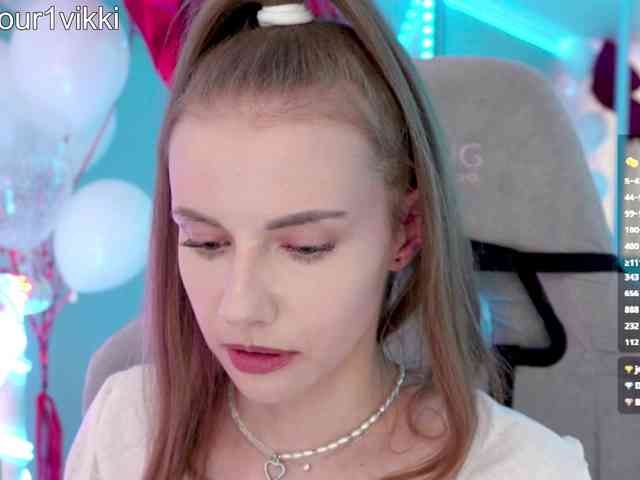 VikkiExtraCheese