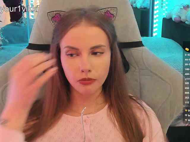 -VikkiL0vesCheese-