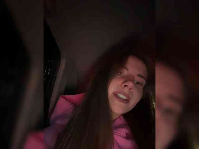 VikkiExtraCheese