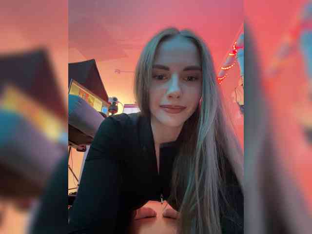 VikkiExtraCheese webcam