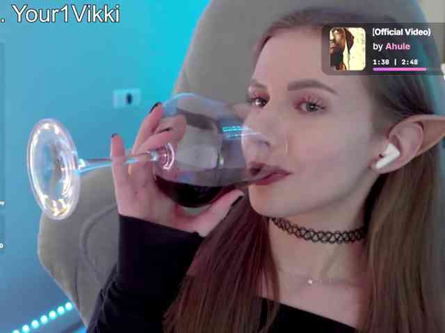 VikkiExtraCheese