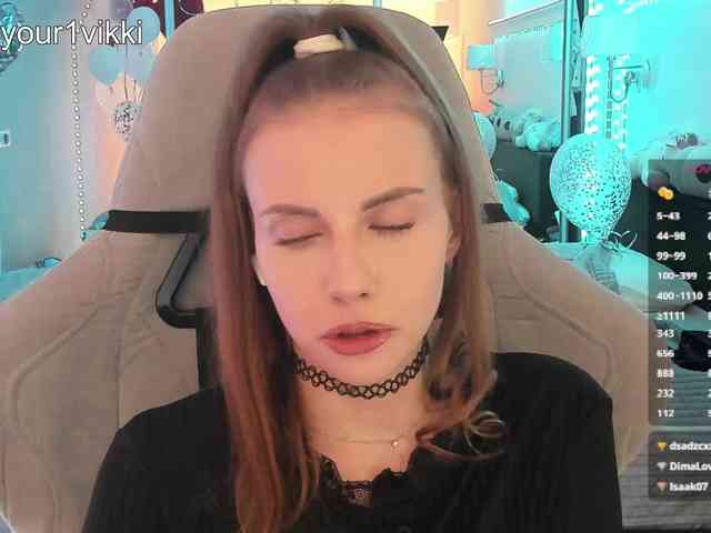 VikkiExtraCheese webcam