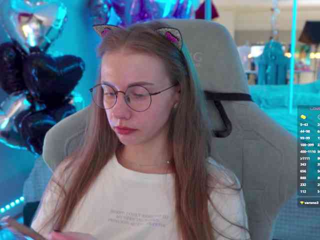 VikkiExtraCheese