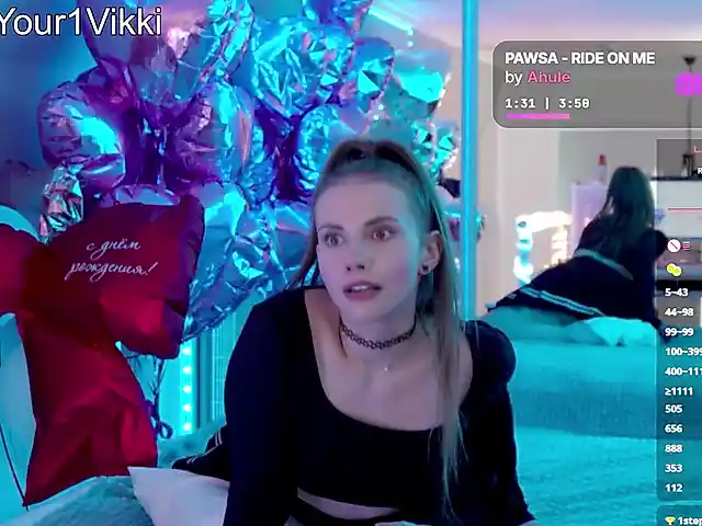 -VikkiL0vesCheese-