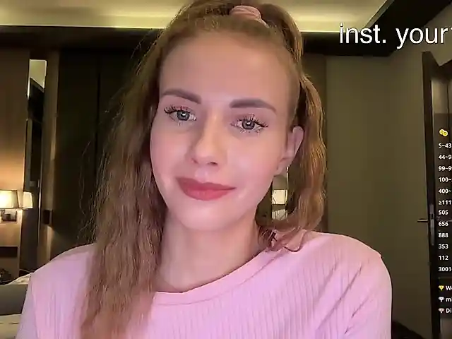 -VikkiL0vesCheese-