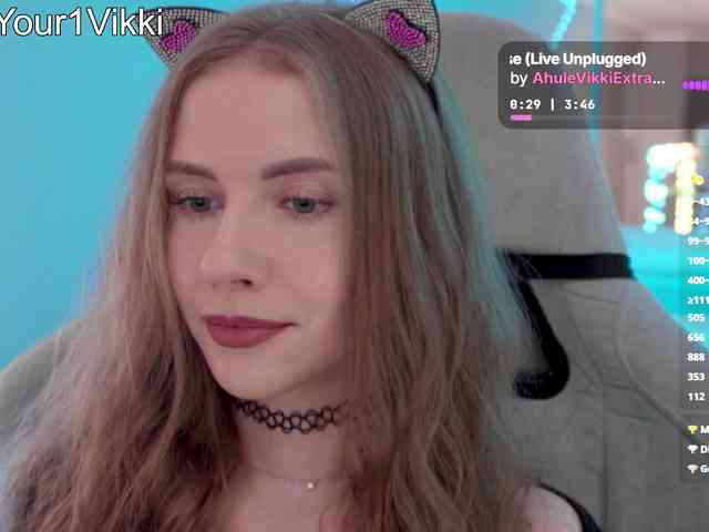 VikkiExtraCheese webcam