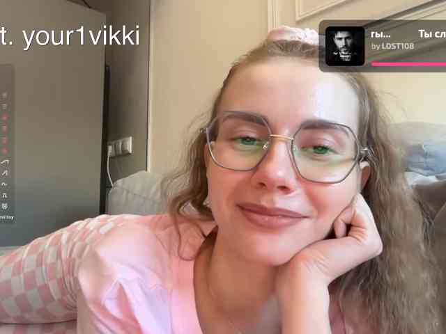VikkiExtraCheese