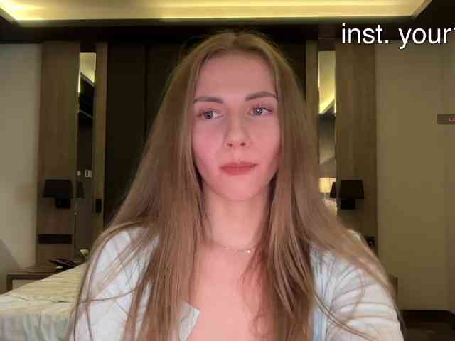 VikkiExtraCheese webcam