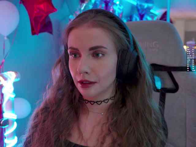 VikkiExtraCheese