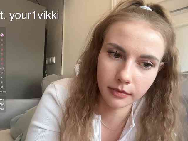 VikkiExtraCheese