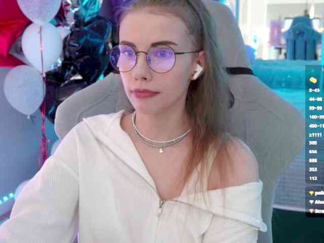 VikkiExtraCheese