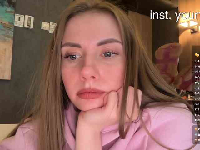 VikkiExtraCheese webcam