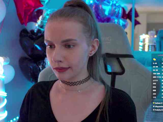 VikkiExtraCheese