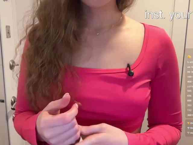 -VikkiL0vesCheese-