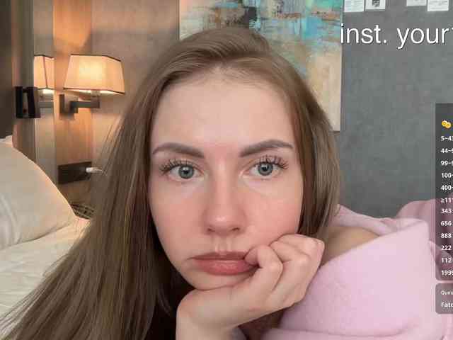 VikkiExtraCheese webcam