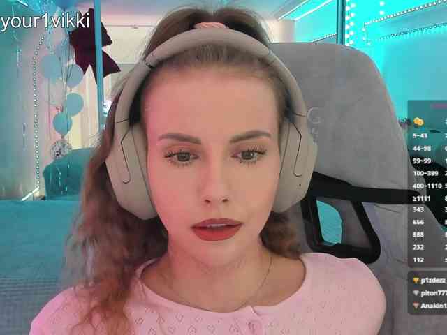 VikkiExtraCheese