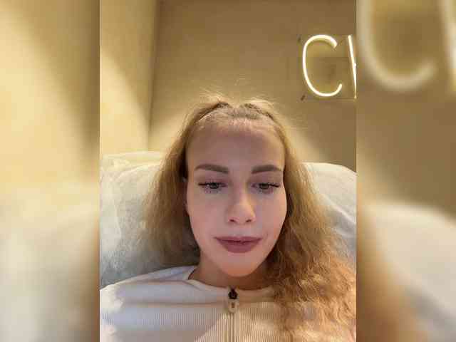 VikkiExtraCheese