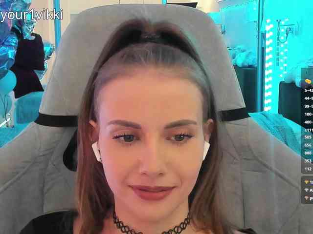 -VikkiL0vesCheese-