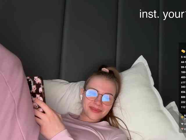VikkiExtraCheese