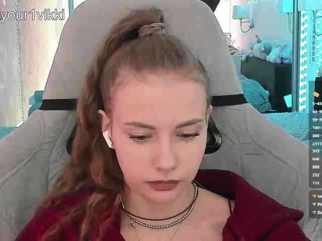 VikkiExtraCheese webcam
