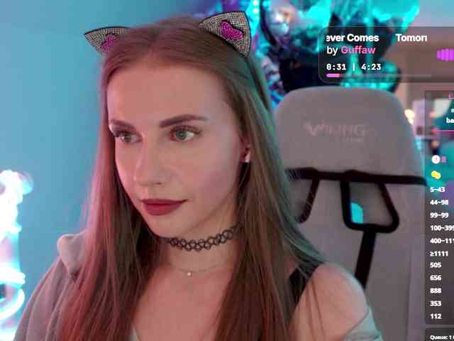 VikkiExtraCheese