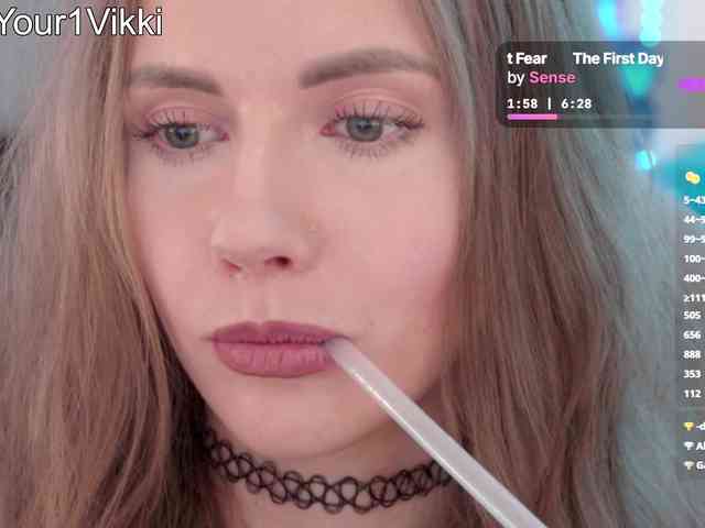 VikkiExtraCheese webcam