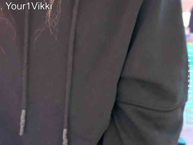 Модель: VikkiExtraCheese