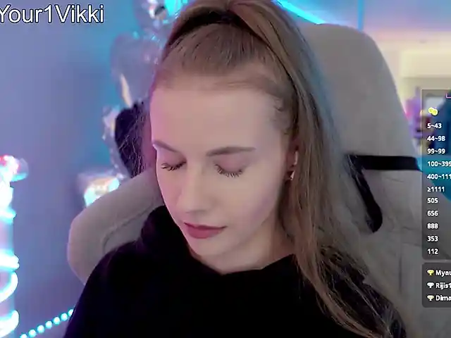 -VikkiL0vesCheese-