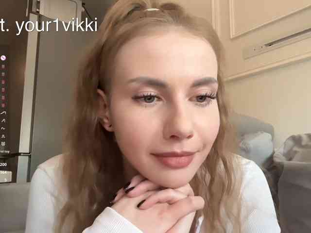 VikkiExtraCheese