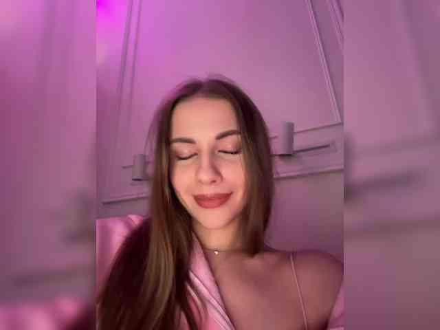 VikkiExtraCheese