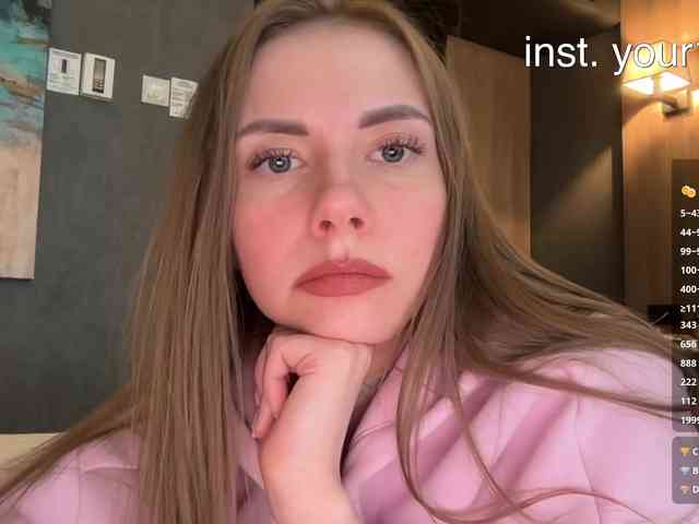 VikkiExtraCheese webcam