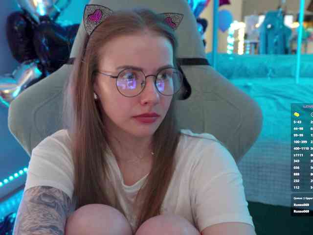 VikkiExtraCheese